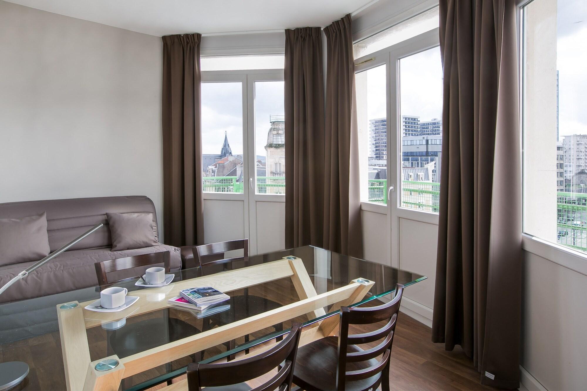 Hotel Foch Nancy Gare Екстериор снимка