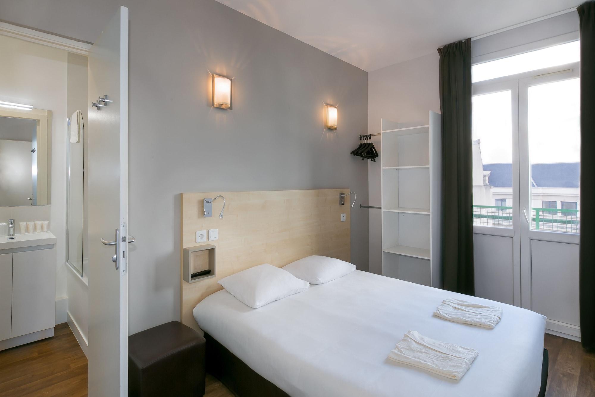 Hotel Foch Nancy Gare Екстериор снимка