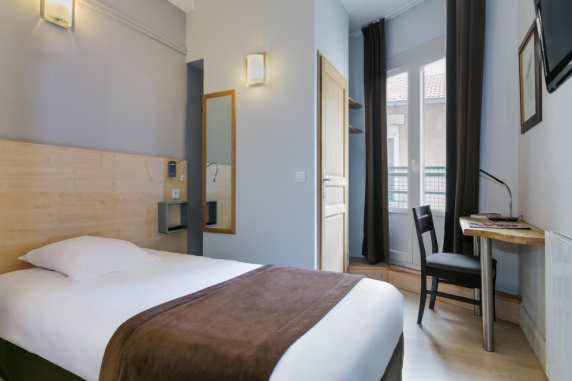 Hotel Foch Nancy Gare Екстериор снимка