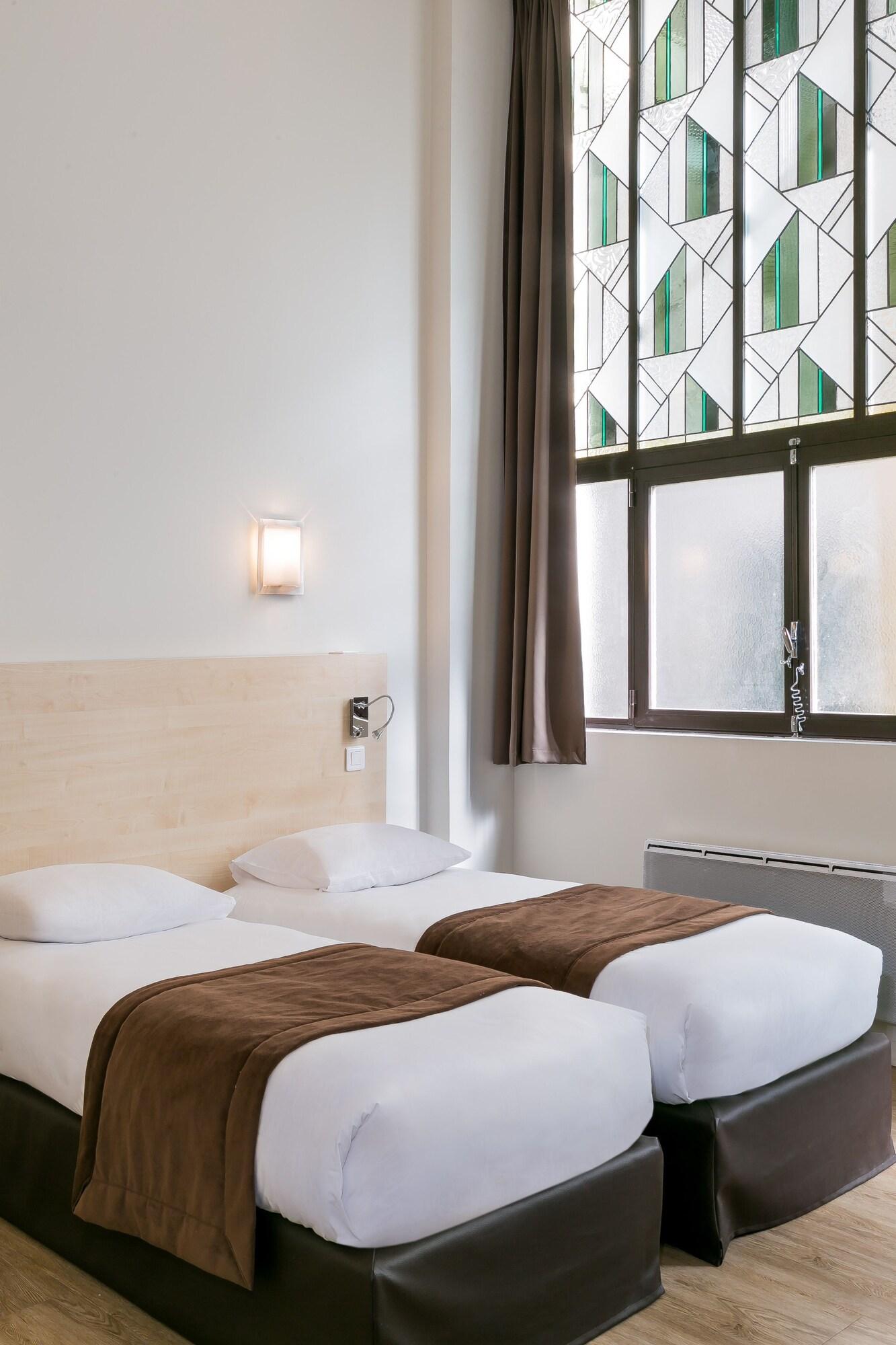 Hotel Foch Nancy Gare Екстериор снимка
