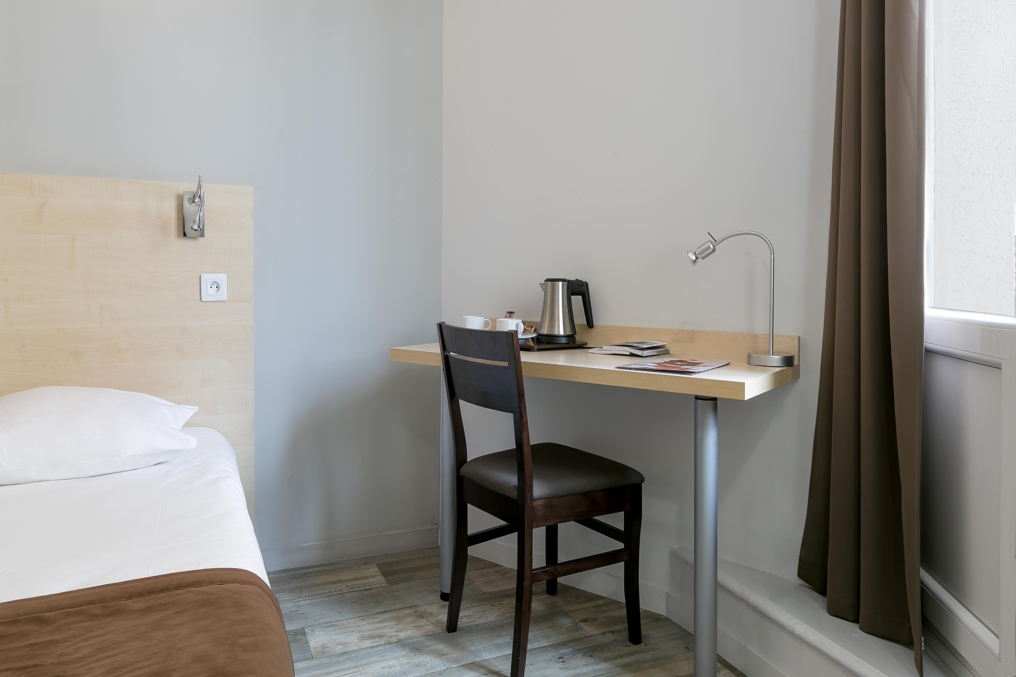 Hotel Foch Nancy Gare Екстериор снимка