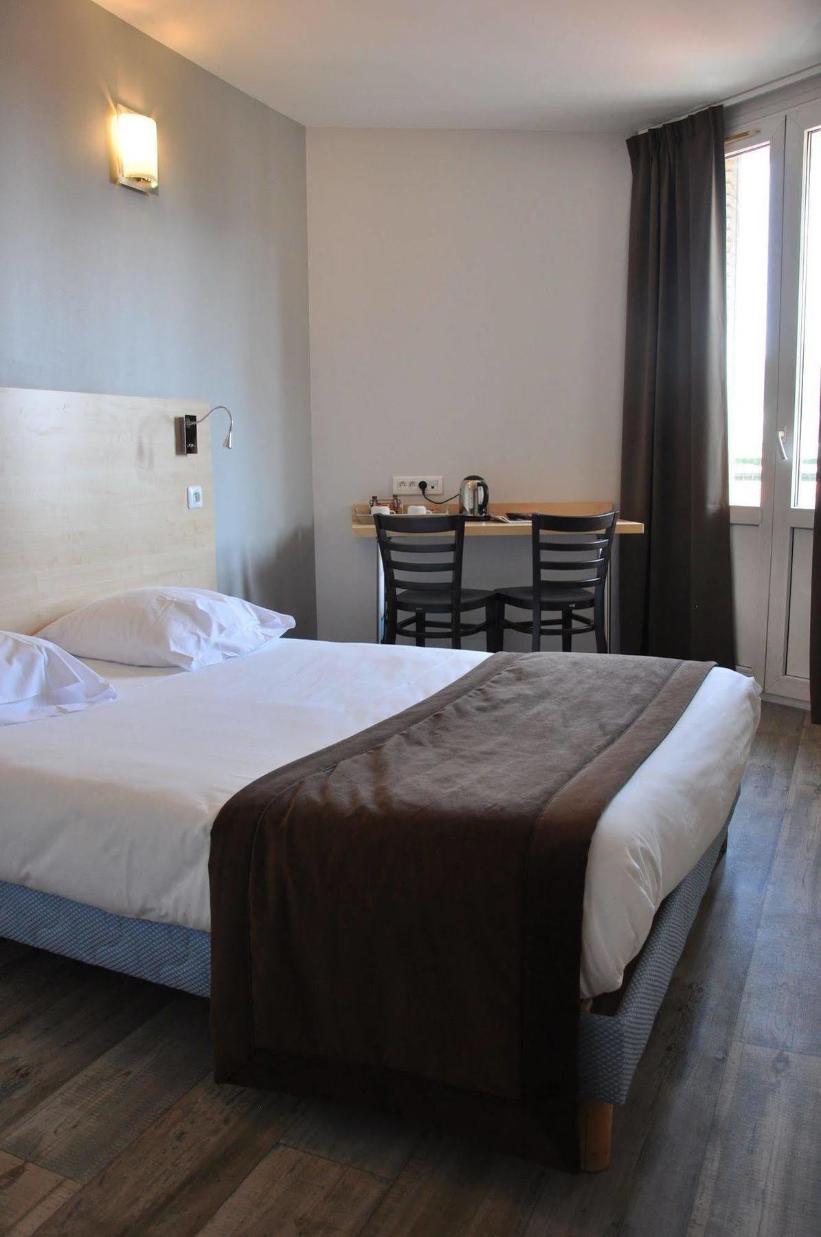 Hotel Foch Nancy Gare Екстериор снимка